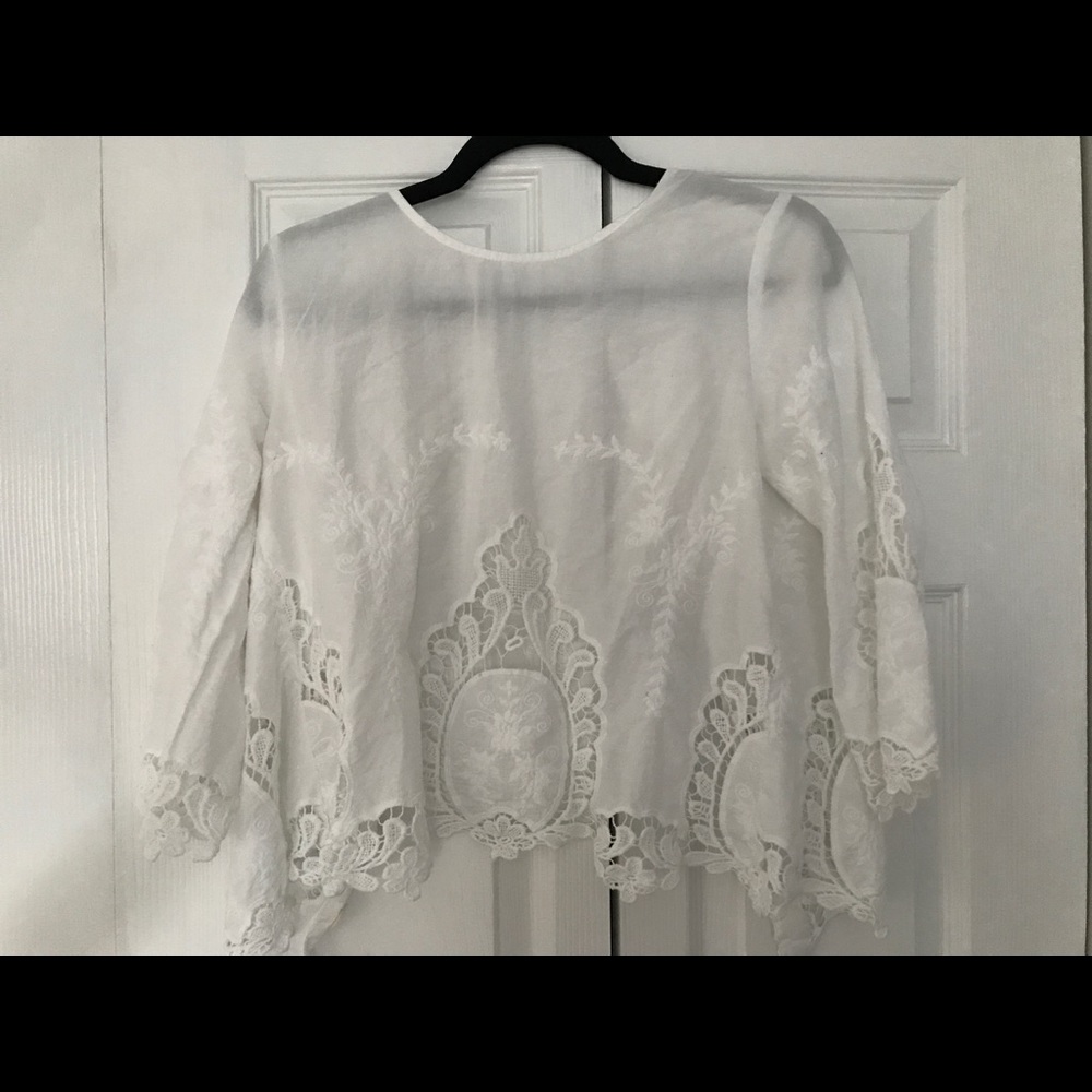 Decorative lace shirt